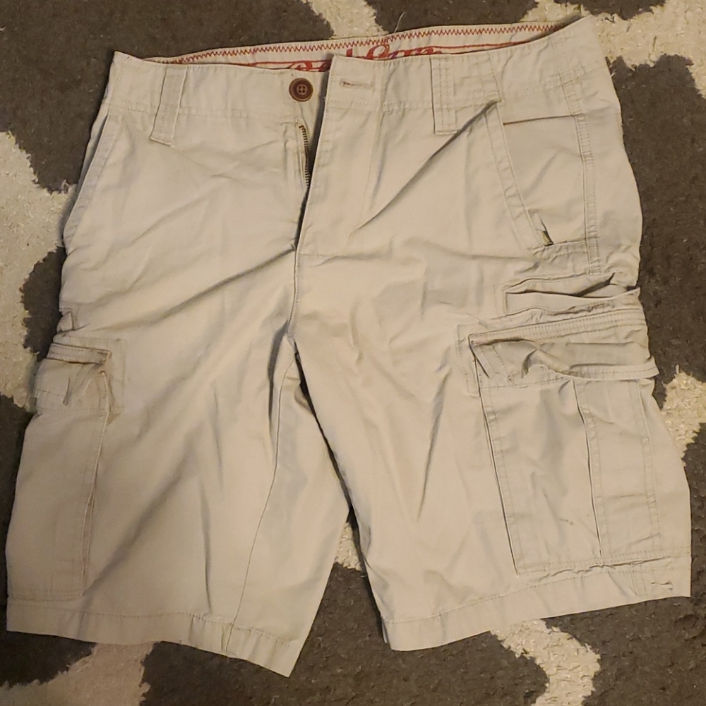 Mens Size 32 Red Camel Cargo Shorts